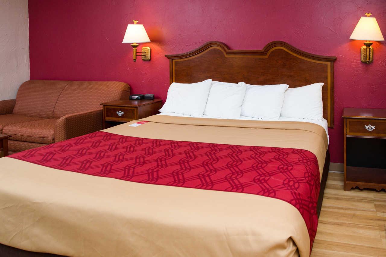 Econo Lodge Sturbridge Route 20 Exteriör bild