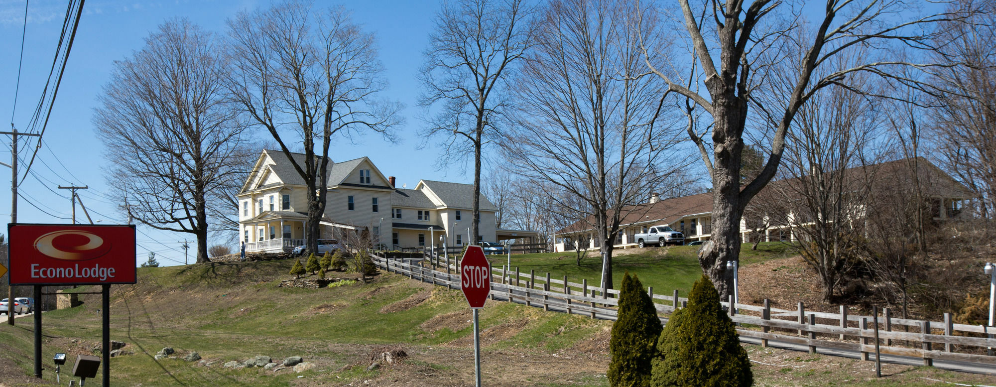 Econo Lodge Sturbridge Route 20 Exteriör bild